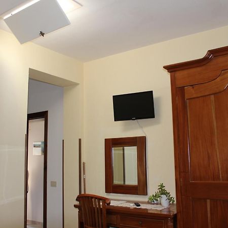 Raggio Di Sole Bed & Breakfast Macari Bagian luar foto