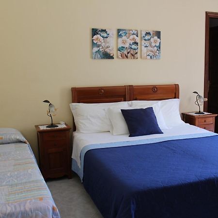 Raggio Di Sole Bed & Breakfast Macari Bagian luar foto