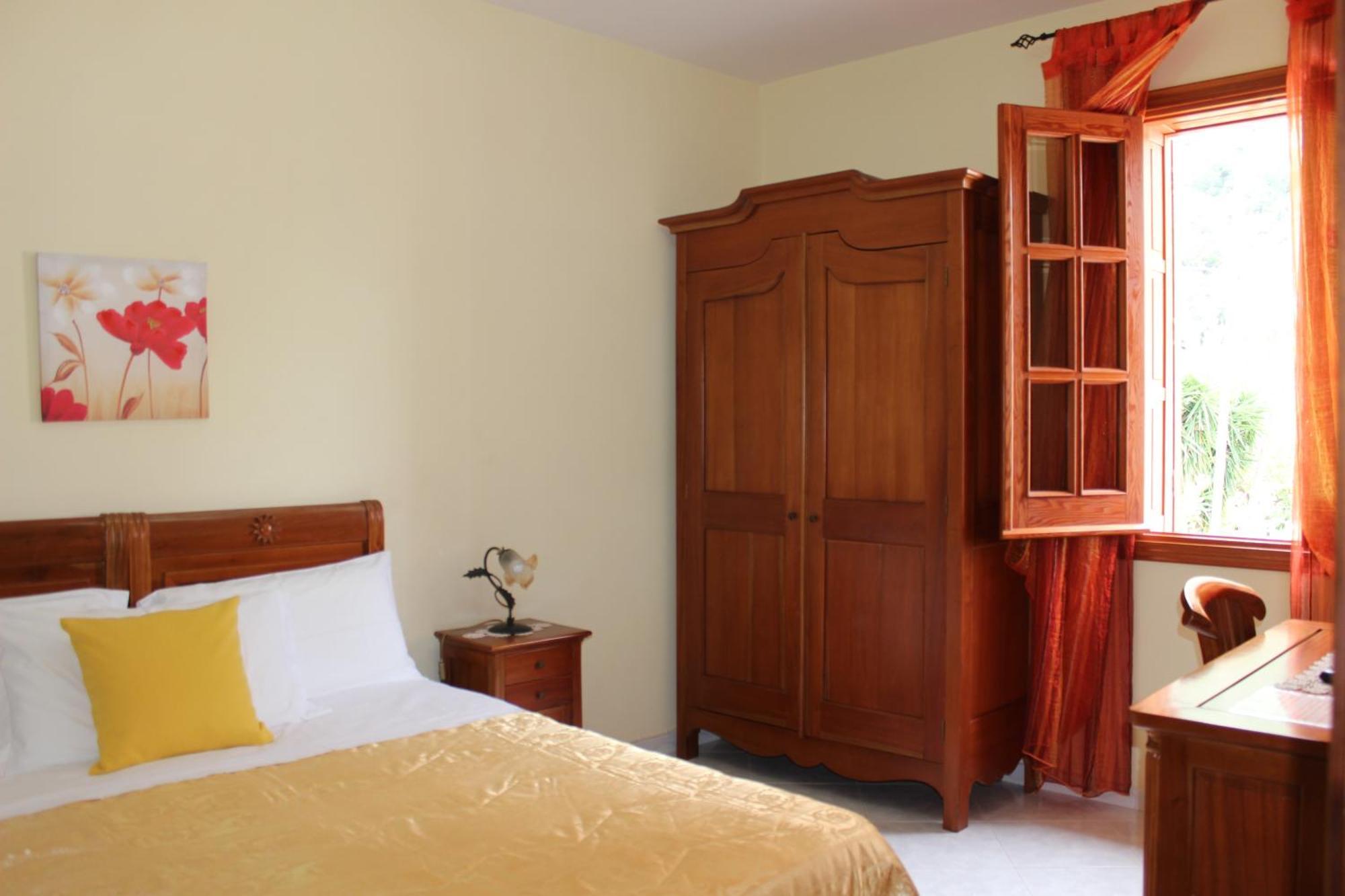 Raggio Di Sole Bed & Breakfast Macari Bagian luar foto