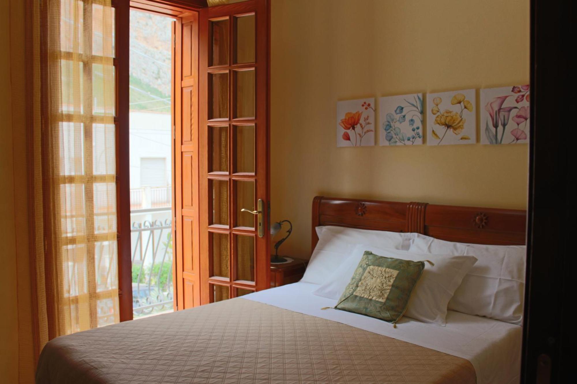Raggio Di Sole Bed & Breakfast Macari Bagian luar foto