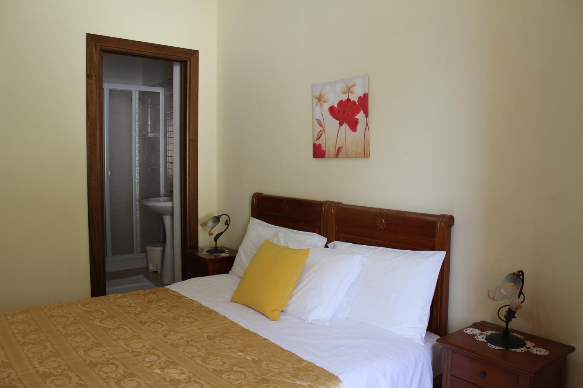 Raggio Di Sole Bed & Breakfast Macari Bagian luar foto